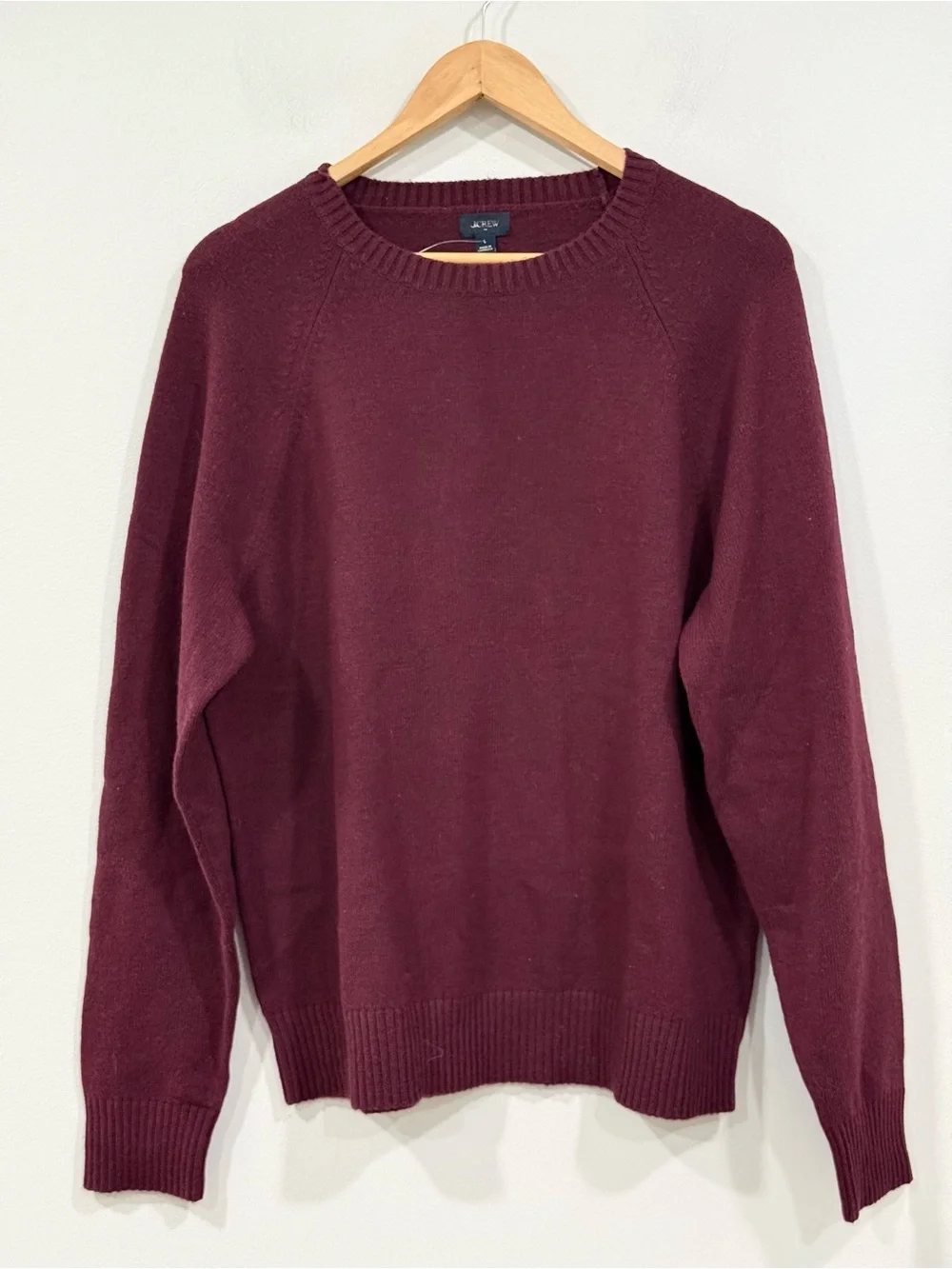 Men’s J. Crew Maroon Super Soft Lambs Wool Blend Long Sleeve Sweater M NWOT